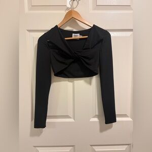 Princess Polly Black Long Sleeve Crop Top size 4